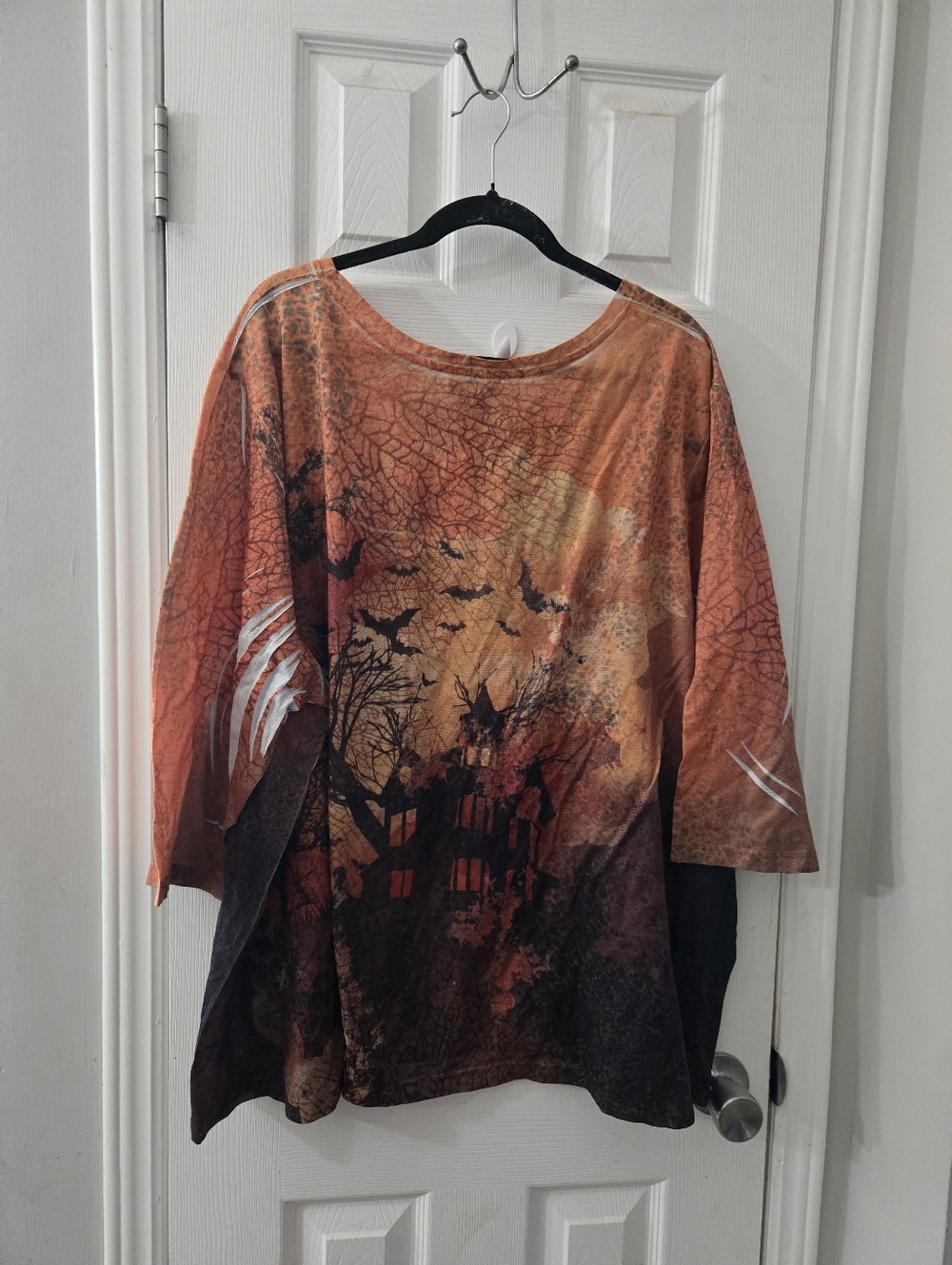4x Catherines knit Halloween shirt - Picture 3 of 3